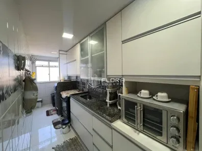 Apartamento com 2 Quartos à venda, 56m² no Várzea das Moças, São Gonçalo