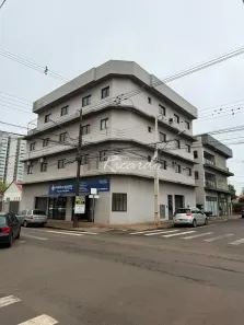 Apartamento com 2 Quartos para alugar, 10m² no Centro, Arapongas
