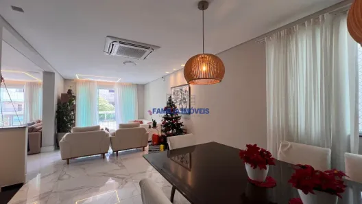 Casa com 6 Quartos para alugar, 331m² no Boqueirão, Santos