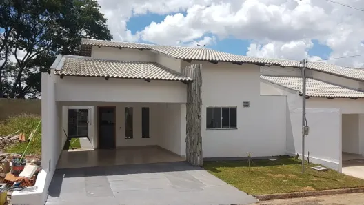 Casa de Condomínio com 2 Quartos à venda, 200m² no Residencial Araguaia, Anápolis