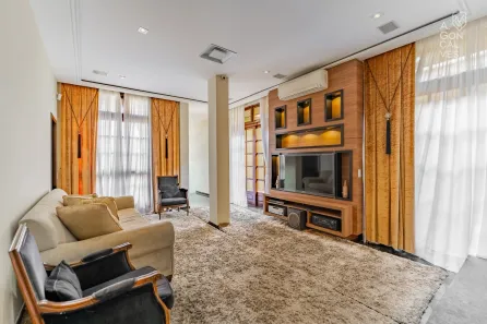 Casa com 3 Quartos à venda, 400m² no Santa Quitéria, Curitiba