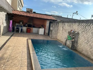 Casa com 3 Quartos à venda, 105m² no Rocha, São Gonçalo