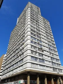 Sala Comercial à venda, 92m² no Centro Histórico, Porto Alegre