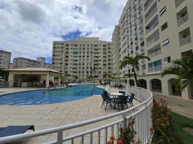 Apartamento com 3 Quartos para alugar, 70m² no Buraquinho, Lauro de Freitas