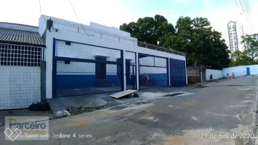 Galpão/Depósito/Armazém à venda, 1000m² no Vila Carmosina, São Paulo