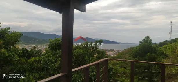 Casa com 1 Quarto à venda, 80m² no , 