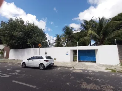 Casa com 3 Quartos à venda, 207m² no Messejana, Fortaleza