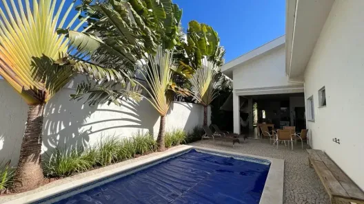 Casa com 4 Quartos à venda, 238m² no Nova Uberlândia, Uberlândia