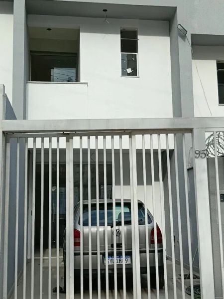 Casa com 2 quartos — Planalto, Belo Horizonte