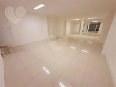 Ponto Comercial para alugar, 300m² no Centro, Niterói