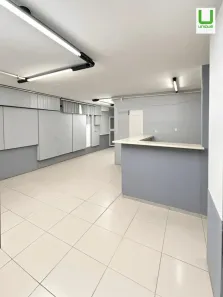Sala Comercial para alugar, 278m² no Santa Efigênia, Belo Horizonte