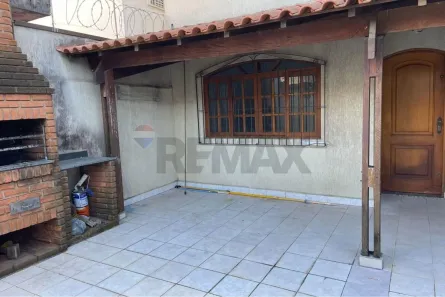 Casa com 2 Quartos à venda, 247m² no Jardim Santa Helena, Suzano