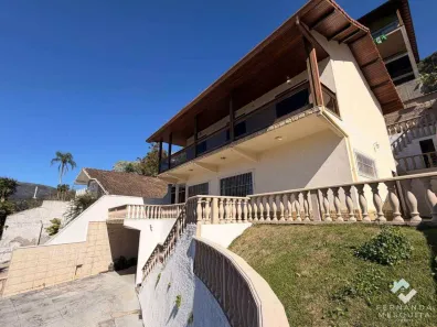 Casa com 4 Quartos à venda, 195m² no Panorama, Teresópolis