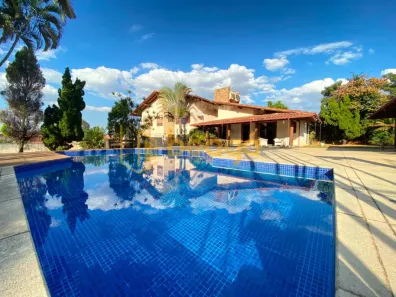 Casa com 4 Quartos à venda, 568m² no Copacabana, Belo Horizonte