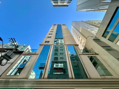 Apartamento com 3 Quartos à venda, 137m² no Meia Praia, Itapema
