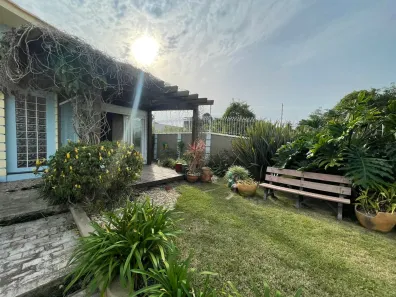 Casa com 3 Quartos à venda, 468m² no Campeche, Florianópolis