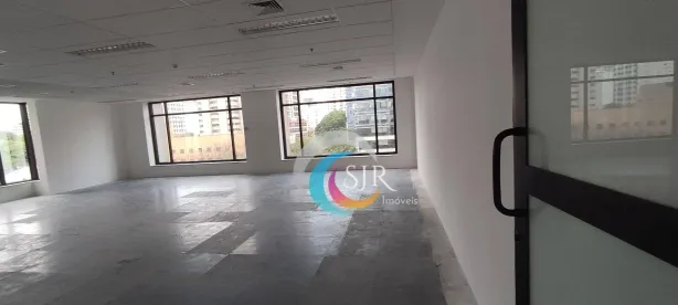Sala Comercial para alugar, 367m² no Indianópolis, São Paulo