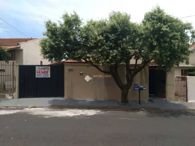 Casa com 2 Quartos à venda, 250m² no Parque Residencial Joaquim Nabuco, São José do Rio Preto