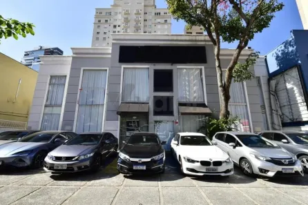Ponto Comercial para alugar, 636m² no Cambuí, Campinas