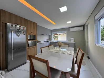 Casa com 3 Quartos à venda, 160m² no Paraíso, Chapecó