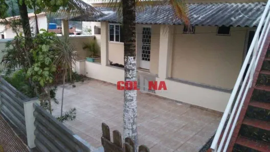 Casa com 2 Quartos à venda, 102m² no Sete Pontes, São Gonçalo