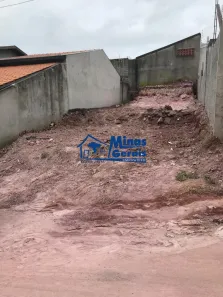 Lote/Terreno à venda, 140m² no Jardim Santa Júlia, São José dos Campos