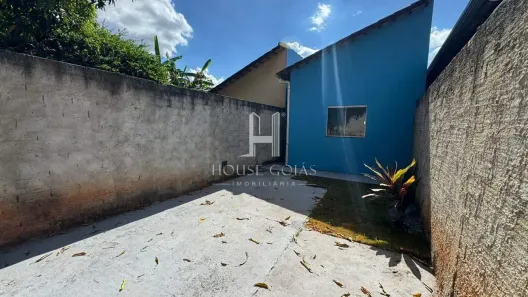Casa com 2 Quartos à venda, 70m² no Jardim Decolores, Trindade