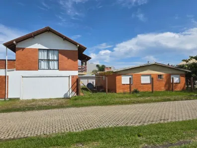 Casa com 5 Quartos à venda, 262m² no XANGRI-LÁ, Xangri-lá