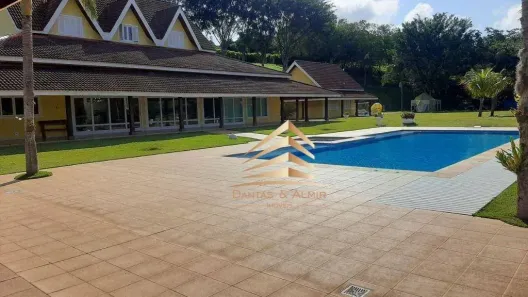 Fazenda/Sítio com 5 Quartos à venda, 1200m² no Batatuba, Piracaia