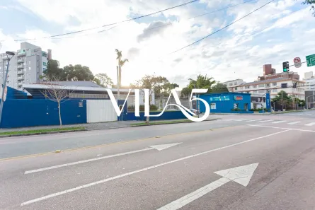 Sala Comercial com 6 Quartos para venda ou aluguel, 220m² no Tarumã, Curitiba