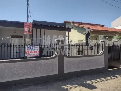 Casa com 3 Quartos à venda, 140m² no Centro, Campos dos Goytacazes
