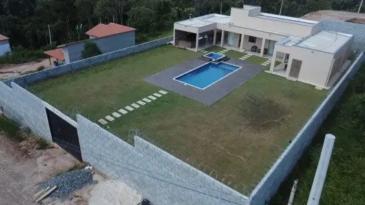 Fazenda/Sítio com 3 Quartos à venda, 86m² no Jardim Floresta, Atibaia