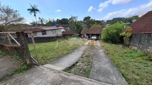 Casa com 2 Quartos à venda, 450m² no Petrópolis, Joinville