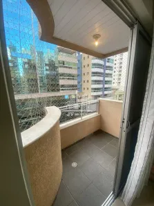 Apartamento com 3 Quartos para alugar, 120m² no Meia Praia, Itapema