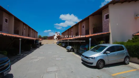 Casa de Condomínio com 2 Quartos à venda, 83m² no Cambeba, Fortaleza
