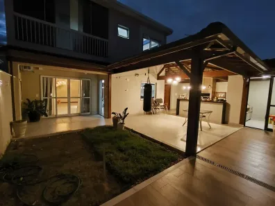 Casa de Condomínio com 4 Quartos à venda, 245m² no Colina de Laranjeiras, Serra