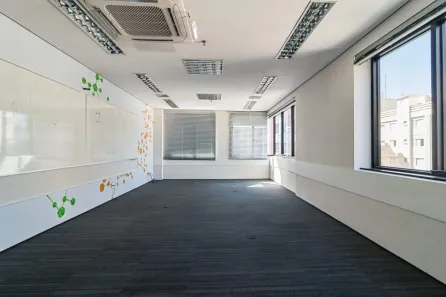 Ponto Comercial para alugar, 48m² no Vila Cordeiro, São Paulo