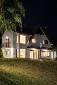 Casa de Condomínio com 3 Quartos para alugar, 200m² no Los Álamos, Vargem Grande Paulista