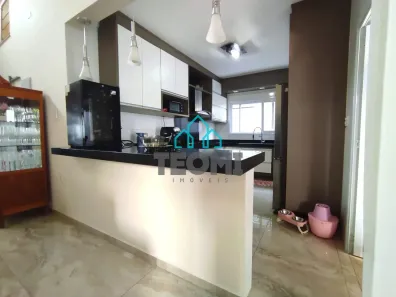 Casa de Condomínio com 4 Quartos à venda, 230m² no Piracangaguá, Taubaté