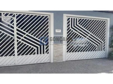 Casa com 2 Quartos à venda, 142m² no Santa Maria, Santo André