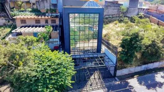 Ponto Comercial para alugar, 499m² no Vila Junqueira, Atibaia