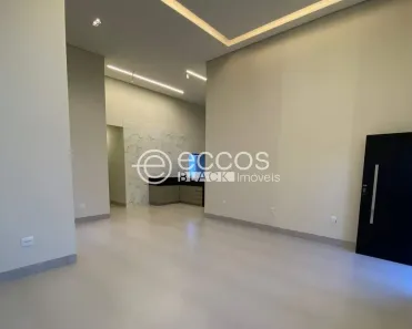 Casa com 3 Quartos à venda, 160m² no Novo Mundo, Uberlândia
