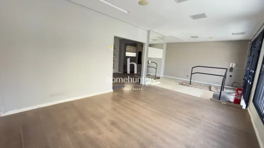 Prédio Comercial com 1 Quarto para alugar, 250m² no Cambuí, Campinas