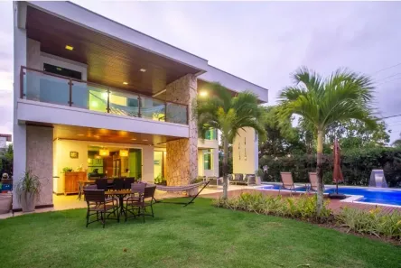 Casa com 5 Quartos à venda, 572m² no Guarajuba (Monte Gordo), Camaçari
