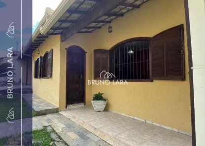Casa com 3 Quartos à venda, 200m² no Petrópolis, Betim