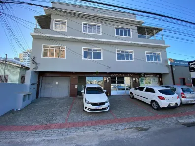 Ponto Comercial para alugar, 33m² no Barreiros, São José