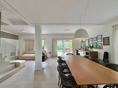 Casa de Condomínio com 4 Quartos à venda, 191m² no Bairro das Palmeiras, Campinas