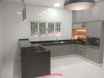 Fazenda/Sítio com 3 Quartos à venda, 1246m² no São José, Americana
