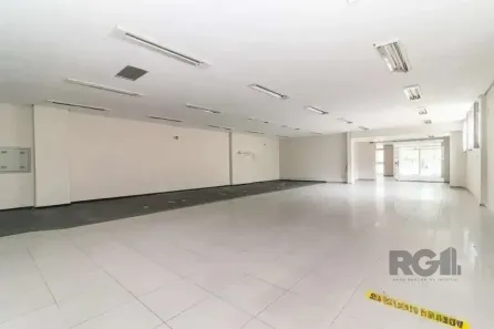 Ponto Comercial para alugar, 340m² no Teresópolis, Porto Alegre