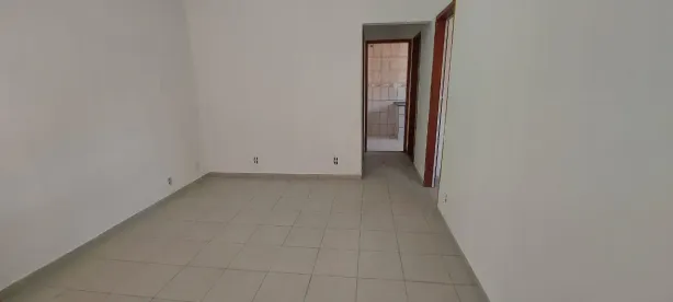 Casa com 2 Quartos para alugar, 80m² no Centro, Nova Iguaçu